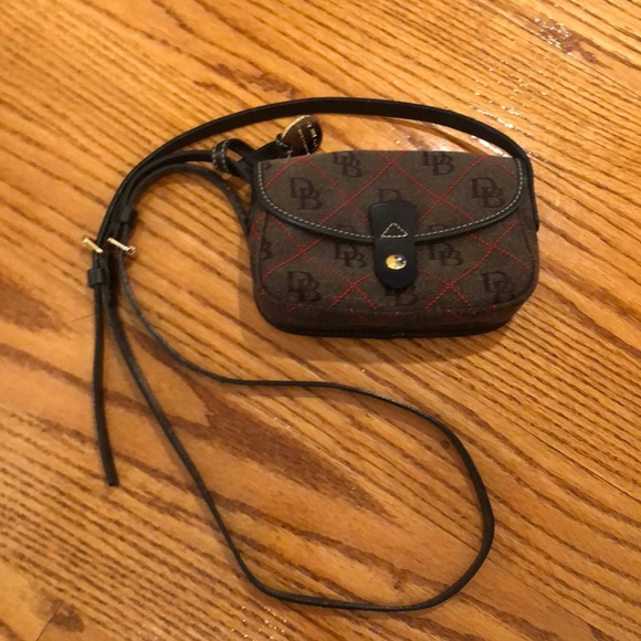 Dooney & Bourke Handbags - Dooney & Bourke Mini Purse